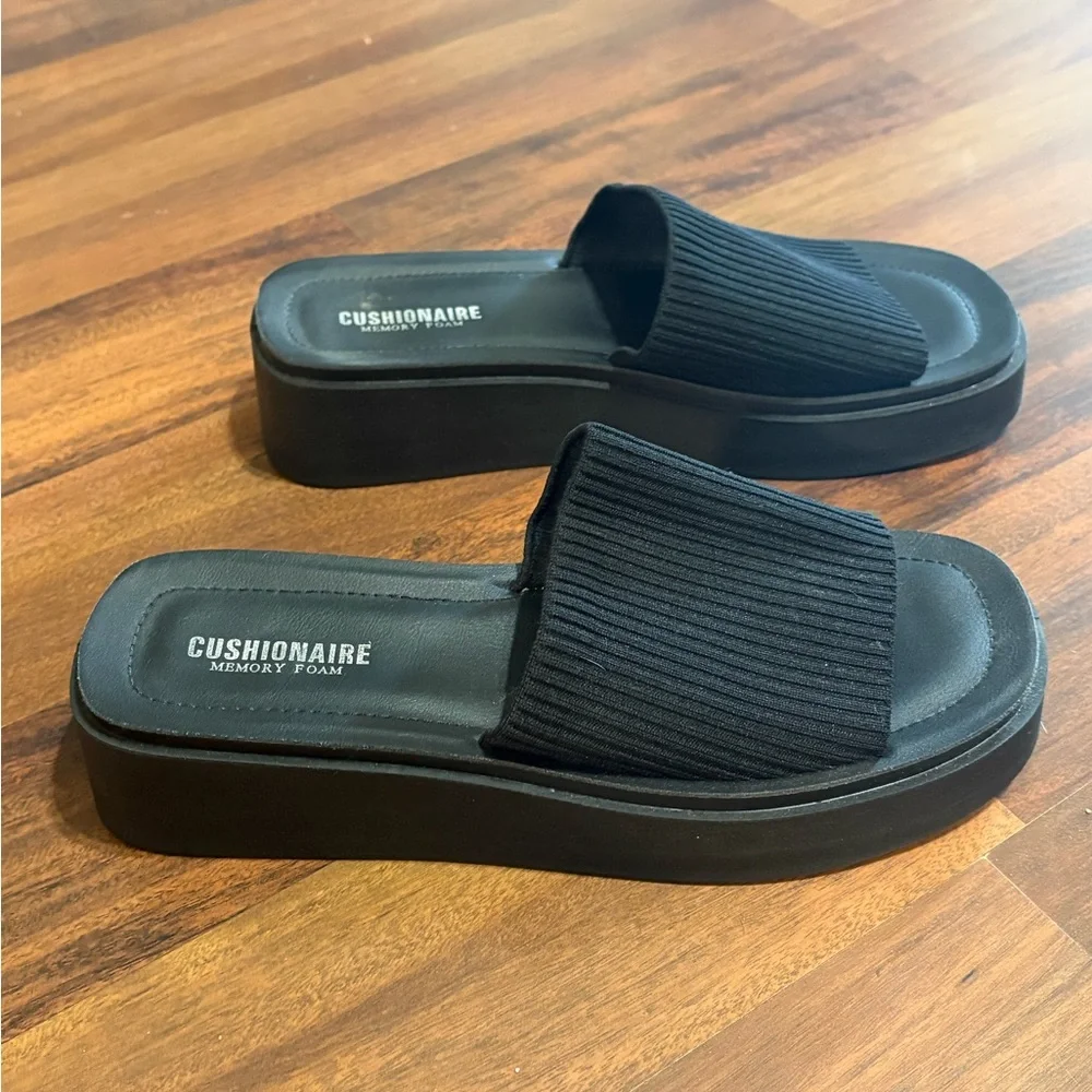 Cushionaire Women’s Pim Knit Platform Black Slide Sandals w/ Memory Foam Sz 9.5